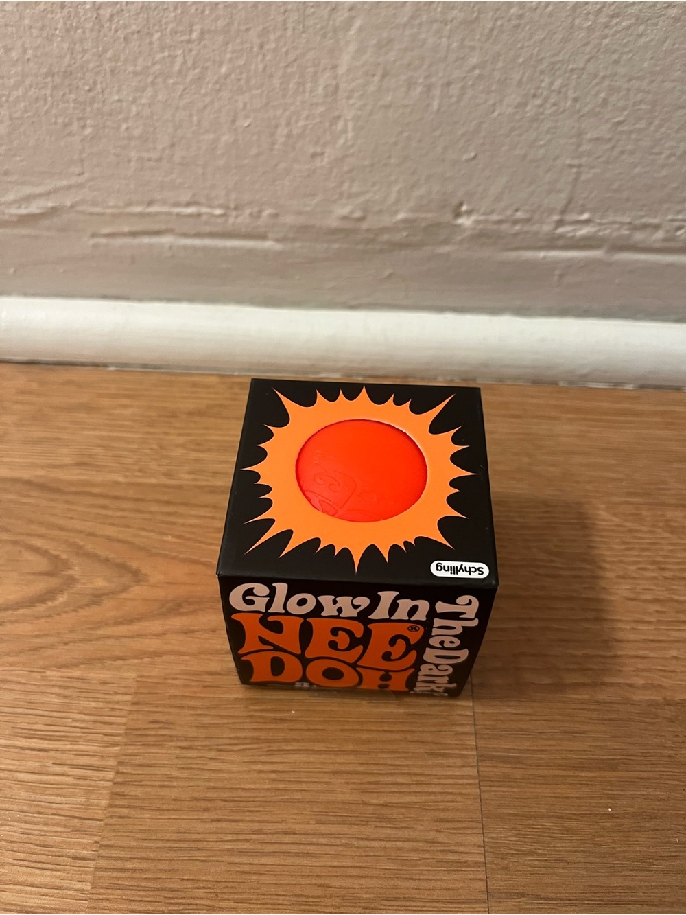 NeeDoh Glow in the Dark – Orange, NWT